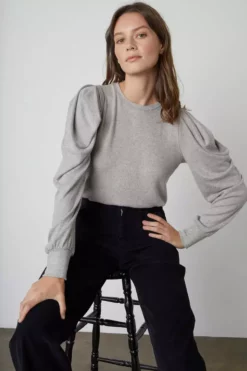 Velvet By Graham & Spencer Womens BIANCA PUFF SLEEVE TOP