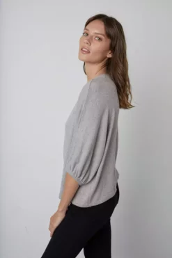 Velvet By Graham & Spencer Womens MAKAYLA CREW NECK PULLOVER 15 Velvet By Graham & Spencer Womens MAKAYLA CREW NECK PULLOVER