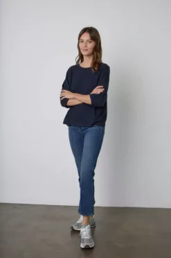 Velvet By Graham & Spencer Womens MAKAYLA CREW NECK PULLOVER 20 Velvet By Graham & Spencer Womens MAKAYLA CREW NECK PULLOVER