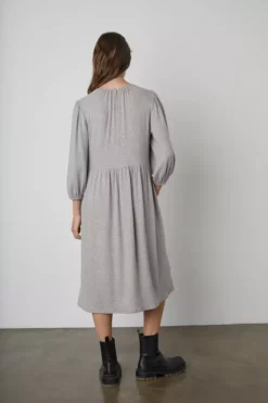 Velvet By Graham & Spencer SCARLET PUFF SLEEVE DRESS