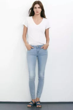 Velvet By Graham & Spencer TONI SKINNY JEAN Womens 27 Velvet By Graham & Spencer TONI SKINNY JEAN Womens