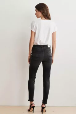 Velvet By Graham & Spencer KAY SKINNY JEAN BY BAYFLOW X VELVET