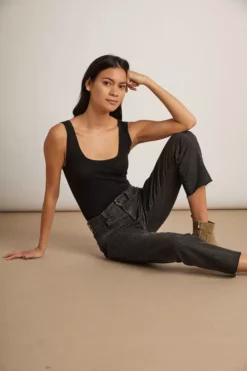 Velvet By Graham & Spencer KAROLINA HI RISE STRAIGHT LEG CUT OFF JEANS 9 Velvet By Graham & Spencer KAROLINA HI RISE STRAIGHT LEG CUT OFF JEANS