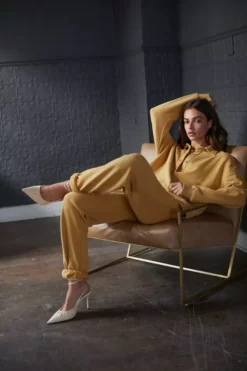 Velvet By Graham & Spencer TABITHA DRAWSTRING SWEATPANT Womens