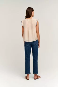 Velvet By Graham & Spencer MILAN CAP SLEEVE BLOUSE