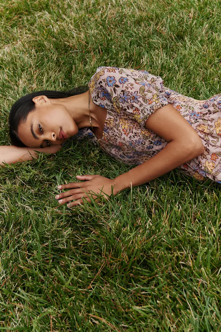 Velvet By Graham & Spencer ESTELLA FLORAL PRINT DRESS Womens 5 Velvet By Graham & Spencer ESTELLA FLORAL PRINT DRESS Womens