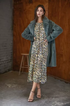 Velvet By Graham & Spencer EDANA PRINTED MAXI DRESS Womens