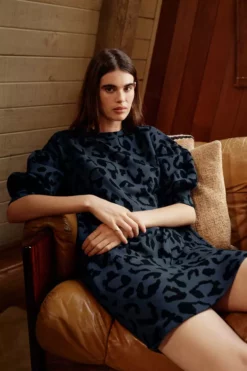 Velvet By Graham & Spencer FRANCIE PRINTED DRESS