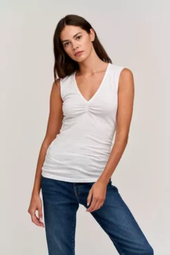 Velvet By Graham & Spencer Womens ALYSSA V-NECK TANK