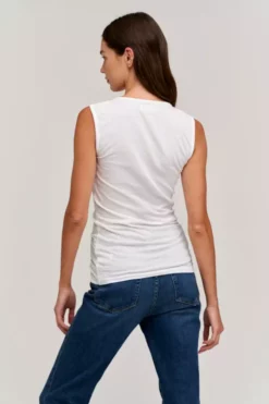 Velvet By Graham & Spencer Womens ALYSSA V-NECK TANK
