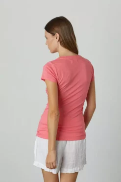 Velvet By Graham & Spencer Womens JEMMA GAUZY WHISPER FITTED CREW NECK TEE 41 Velvet By Graham & Spencer Womens JEMMA GAUZY WHISPER FITTED CREW NECK TEE