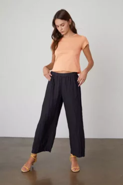 Velvet By Graham & Spencer NINA CROPPED CREW NECK TEE Womens 29 Velvet By Graham & Spencer NINA CROPPED CREW NECK TEE Womens