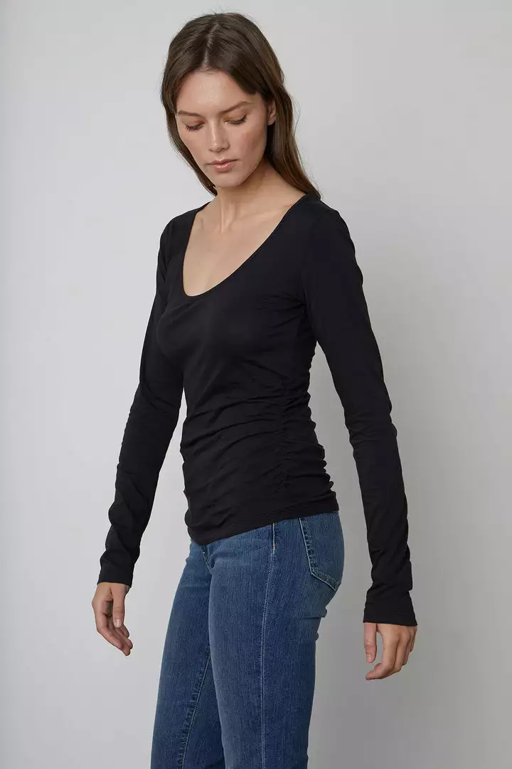 Velvet By Graham & Spencer DENISE SCOOP NECK TEE Womens 4 Velvet By Graham & Spencer DENISE SCOOP NECK TEE Womens