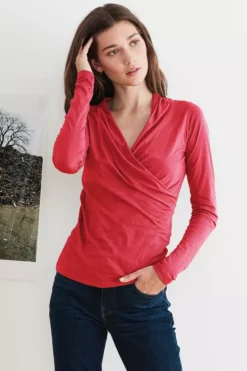 Velvet By Graham & Spencer MERI WRAP FRONT FITTED TOP Womens