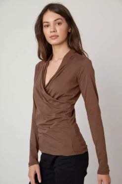 Velvet By Graham & Spencer MERI WRAP FRONT FITTED TOP