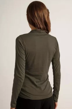 Velvet By Graham & Spencer Womens MERI WRAP FRONT FITTED TOP