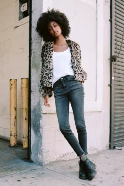 Velvet By Graham & Spencer KAY SKINNY JEAN BY BAYFLOW X VELVET