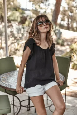 Velvet By Graham & Spencer Womens ANELLA COTTON GAUZE BLOUSE