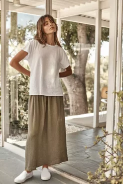 Velvet By Graham & Spencer KIKI COTTON SLUB CREW TEE Womens