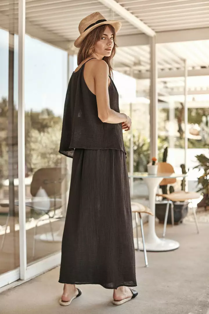 Velvet By Graham & Spencer TAWNA COTTON GAUZE V-NECK TANK 3 Velvet By Graham & Spencer TAWNA COTTON GAUZE V-NECK TANK