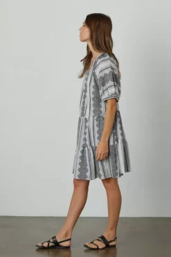 Velvet By Graham & Spencer Womens SOPHIE PUFF SLEEVE JACQUARD DRESS 10 Velvet By Graham & Spencer Womens SOPHIE PUFF SLEEVE JACQUARD DRESS