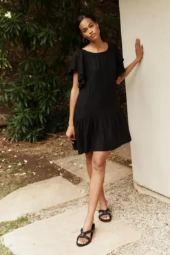 Velvet By Graham & Spencer KASSIDY LINEN DRESS