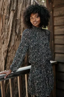 Velvet By Graham & Spencer KIRSTEN PRINTED DRESS