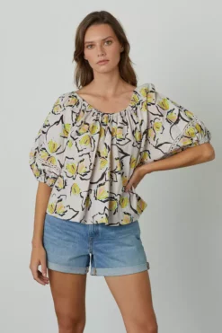 Velvet By Graham & Spencer Womens ZOEY PRINTED BOHO TOP