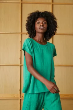 Velvet By Graham & Spencer HUDSON CREW NECK TEE Womens 14 Velvet By Graham & Spencer HUDSON CREW NECK TEE Womens