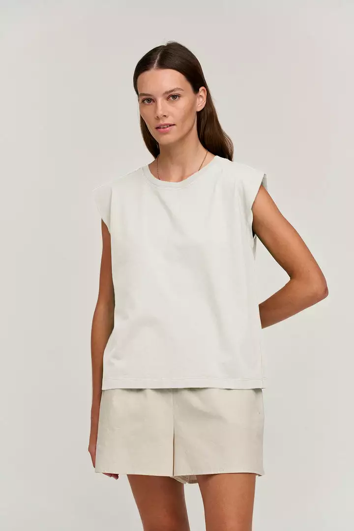 Velvet By Graham & Spencer CARI MUSCLE TANK Womens 2 Velvet By Graham & Spencer CARI MUSCLE TANK Womens