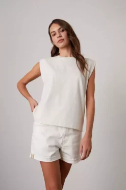 Velvet By Graham & Spencer Womens TRISTA MUSCLE TEE