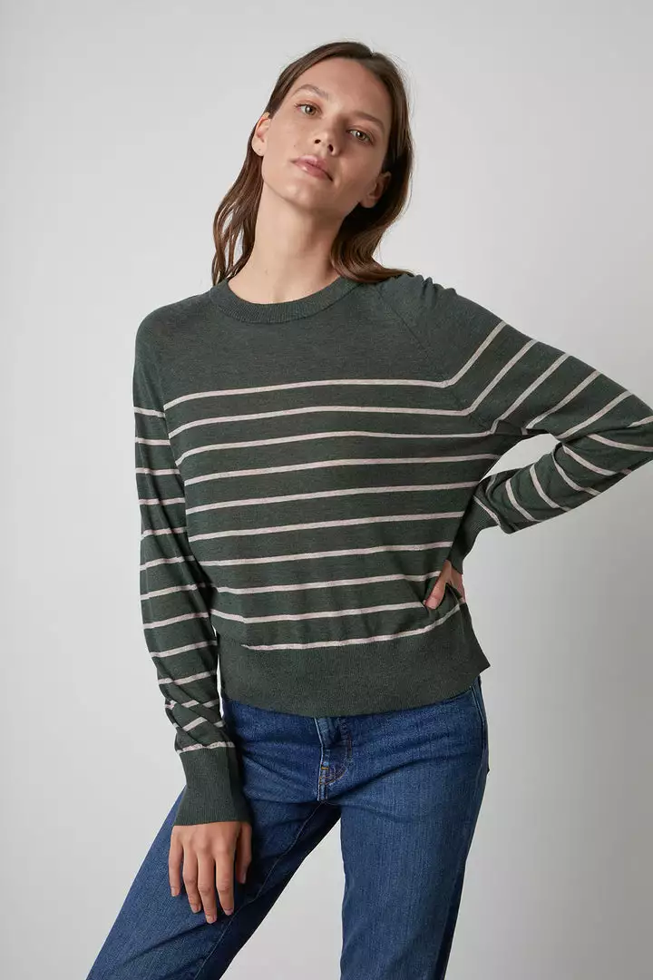 Velvet By Graham & Spencer Womens ALICIA CREW NECK SWEATER 7 Velvet By Graham & Spencer Womens ALICIA CREW NECK SWEATER