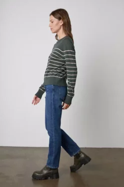 Velvet By Graham & Spencer Womens ALICIA CREW NECK SWEATER 20 Velvet By Graham & Spencer Womens ALICIA CREW NECK SWEATER