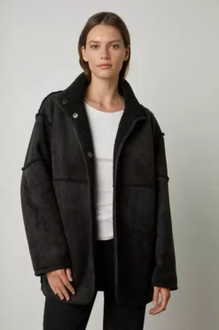 Velvet By Graham & Spencer Womens ALBANY REVERSIBLE LUX SHERPA COAT