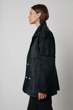 Velvet By Graham & Spencer Womens ALBANY REVERSIBLE LUX SHERPA COAT