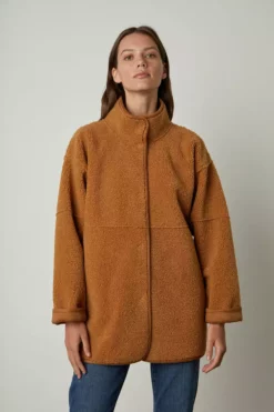 Velvet By Graham & Spencer Womens ALBANY REVERSIBLE LUX SHERPA COAT