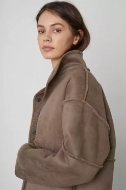 Velvet By Graham & Spencer Womens ALBANY REVERSIBLE LUX SHERPA COAT