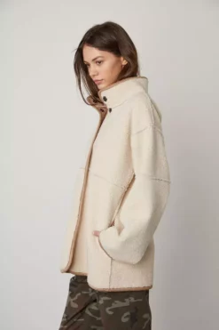 Velvet By Graham & Spencer Womens ALBANY REVERSIBLE LUX SHERPA COAT