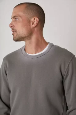 Velvet By Graham & Spencer Mens MATTS OMBRE FLEECE SWEATSHIRT