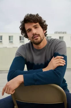 Velvet By Graham & Spencer JARED TIE DYE SWEATSHIRT