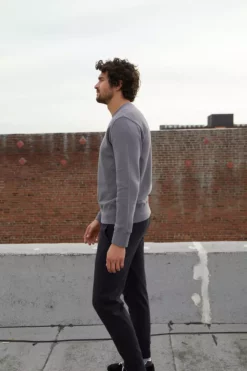 Velvet By Graham & Spencer ROMAN CREW NECK SWEATSHIRT Mens