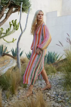 Velvet By Graham & Spencer PIA PRINTED MAXI DRESS