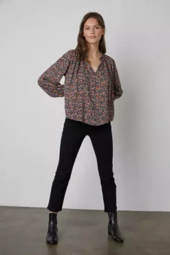 Velvet By Graham & Spencer IRIS PRINTED BLOUSE Womens