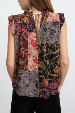 Velvet By Graham & Spencer Womens ROSETTA PRINTED BLOUSE