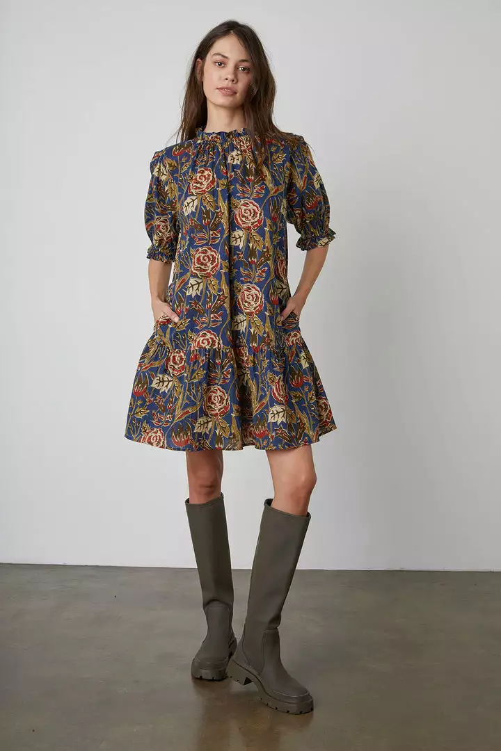 Velvet By Graham & Spencer TORY PRINTED DRESS 6 Velvet By Graham & Spencer TORY PRINTED DRESS