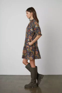 Velvet By Graham & Spencer TORY PRINTED DRESS 9 Velvet By Graham & Spencer TORY PRINTED DRESS