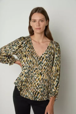 Velvet By Graham & Spencer Womens HADLEE PRINTED BLOUSE