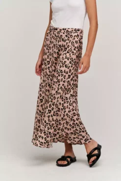 Velvet By Graham & Spencer JAINA PRINTED SKIRT