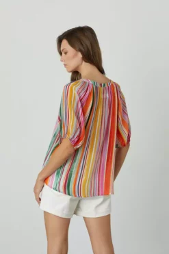 Velvet By Graham & Spencer JESSICA V-NECK PRINTED TOP Womens 6 Velvet By Graham & Spencer JESSICA V-NECK PRINTED TOP Womens