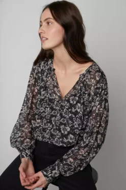 Velvet By Graham & Spencer MILEY PRINTED BOHO BLOUSE Womens 15 Velvet By Graham & Spencer MILEY PRINTED BOHO BLOUSE Womens